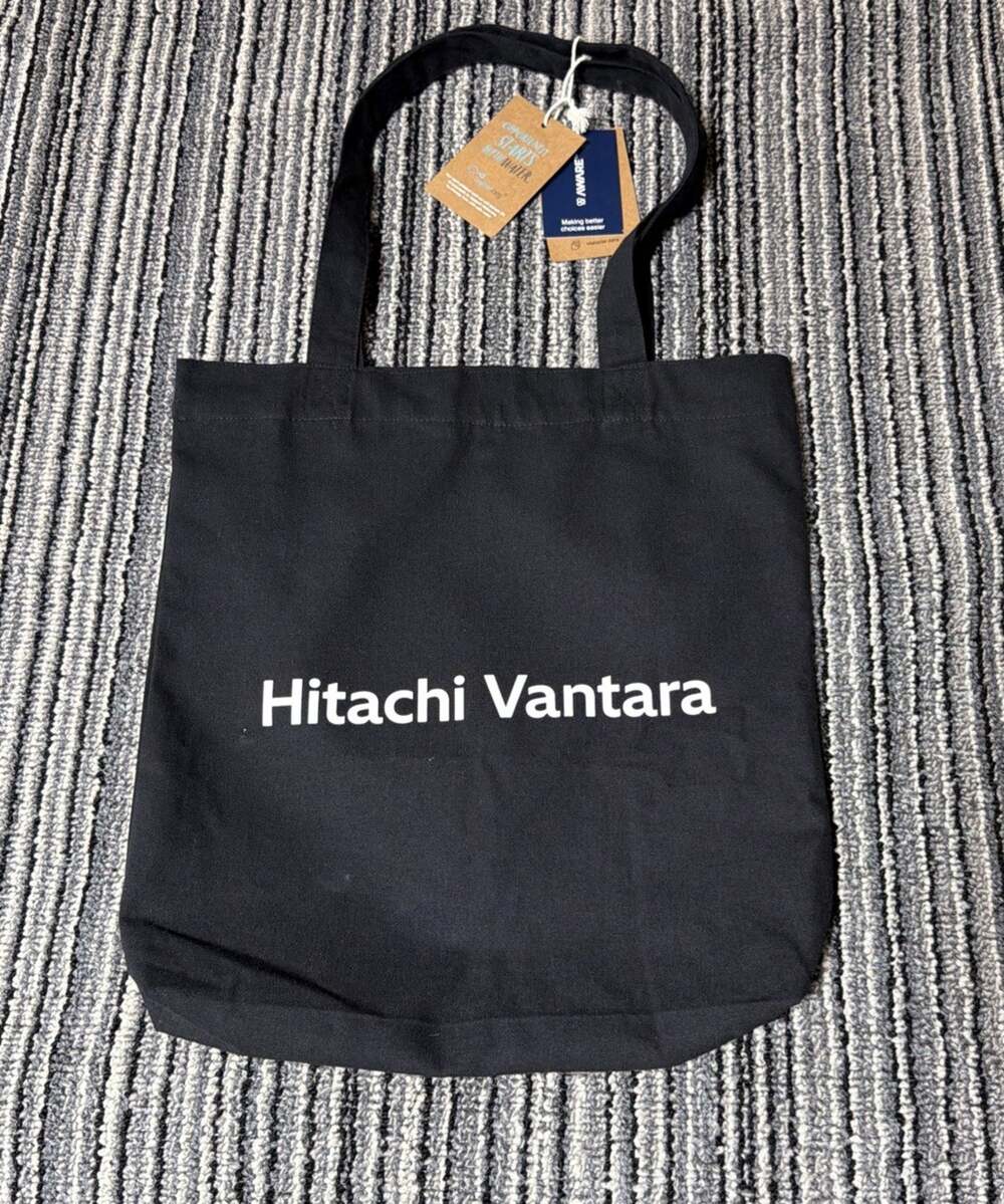 Hitachi Vantara Digital Passport Carry Bag NWT